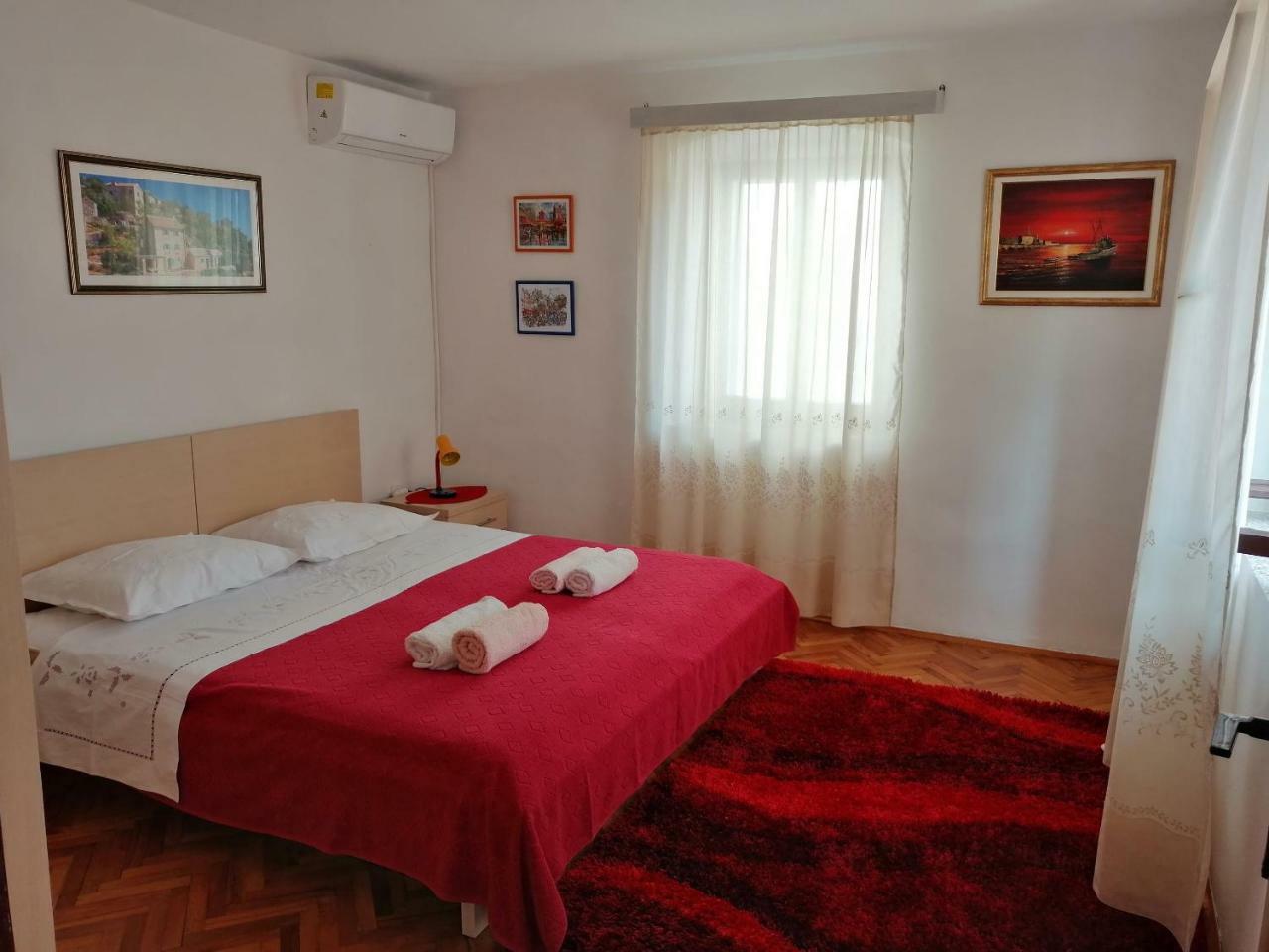 Вілла House Lotties Старий Град Номер фото